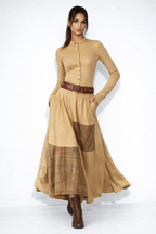 Carmen | Robe longue en daim ceinturée
