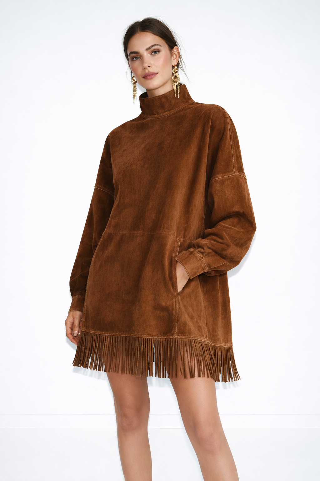 Valeria | Vestido de ante con cuello alto y flecos