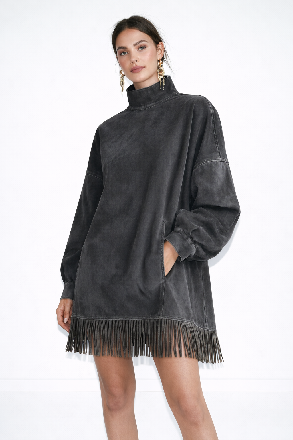 Valeria | Vestido de ante con cuello alto y flecos