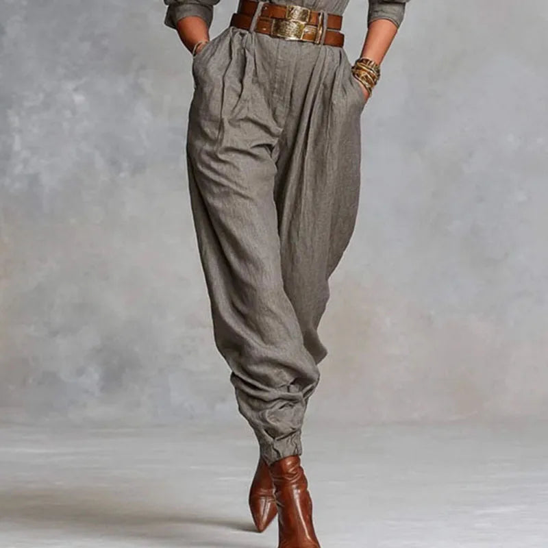 Oriana | Mono elegante con cinturón