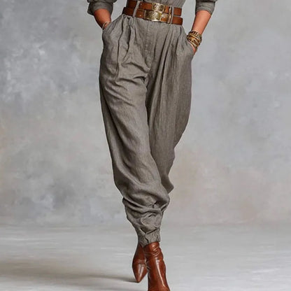 Oriana | Mono elegante con cinturón